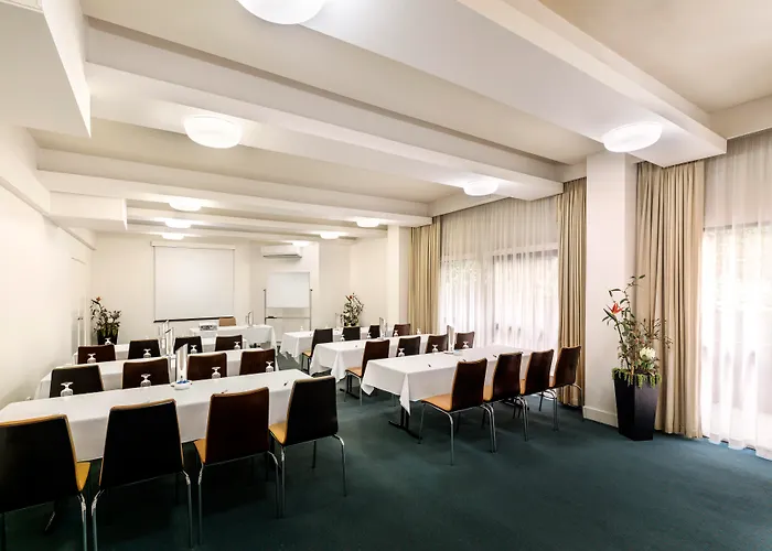 Best Western Plus Travel Inn Melburne