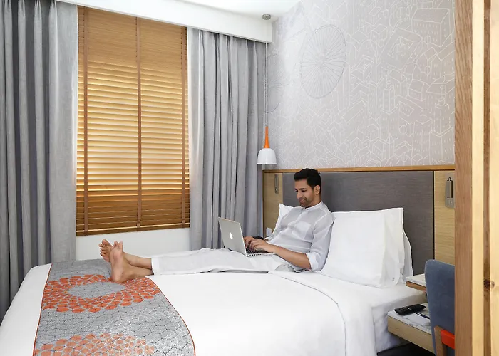 Holiday Inn Express Hyderabad Banjara Hills By Ihg