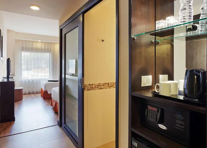 Hampton By Hilton Vadodara-Alkapuri