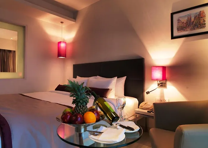 Spree Shivai Hotel Pune Pimpri-Chinchwad