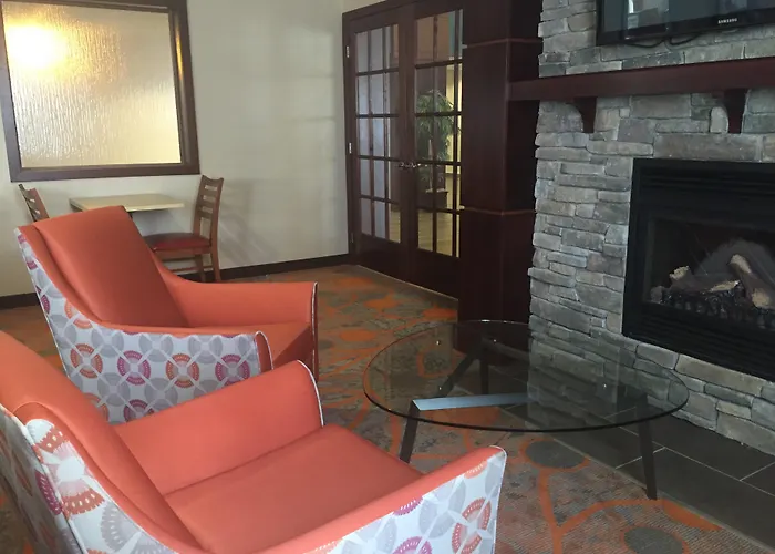 Comfort Inn & Suites Kincardine