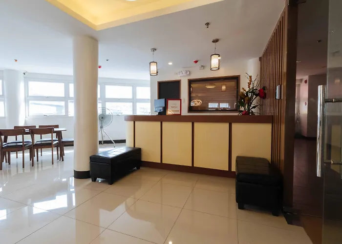 Reddoorz Plus At Edsa Congressional Quezon City