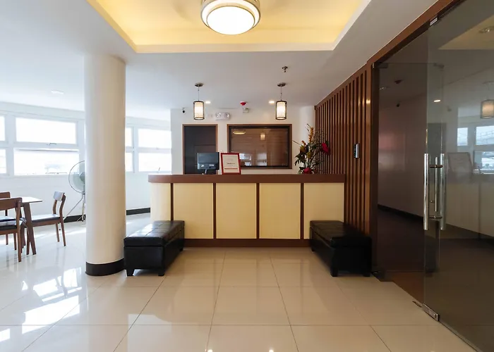 Reddoorz Plus At Edsa Congressional Quezon City