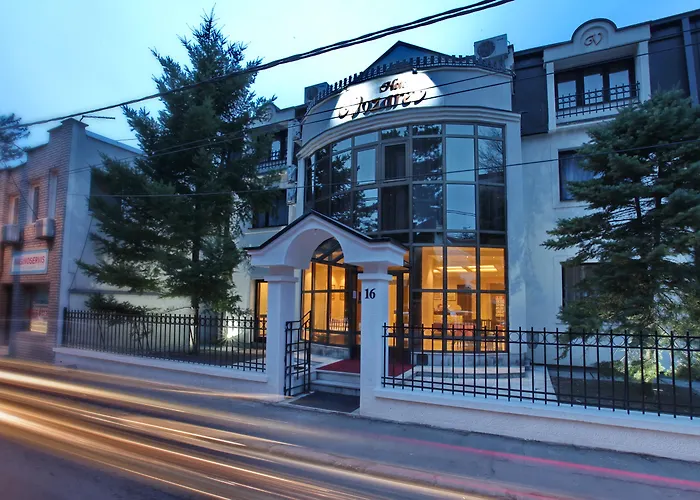 Garni Hotel Vozarev Belgrad