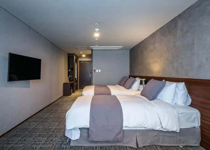 Hotel With Jeju