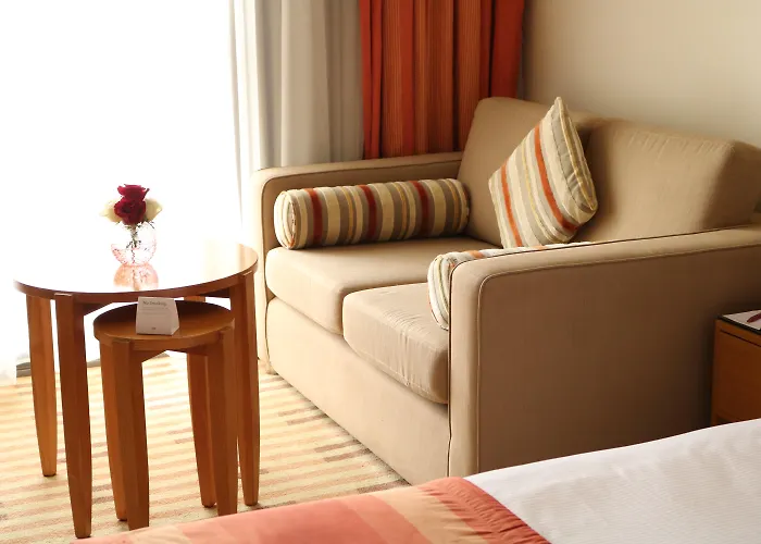 Crowne Plaza Sohar By Ihg Hotel