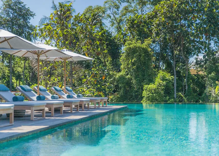 Nirjhara Hotel Tanah Lot 