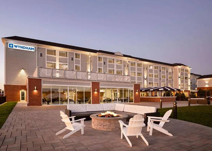 Wyndham Newport Hotel Middletown