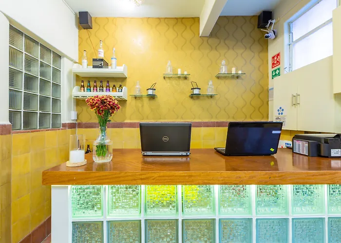 Mala Vecindad Beer Hotel Mexico City