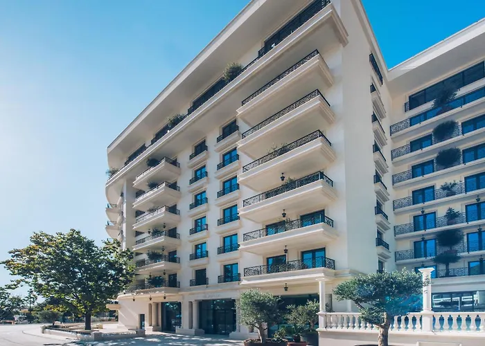 Iberostar Waves Slavija Otel Budva