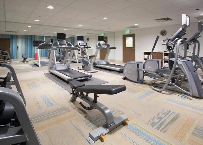 Holiday Inn Express & Suites - Milledgeville By Ihg
