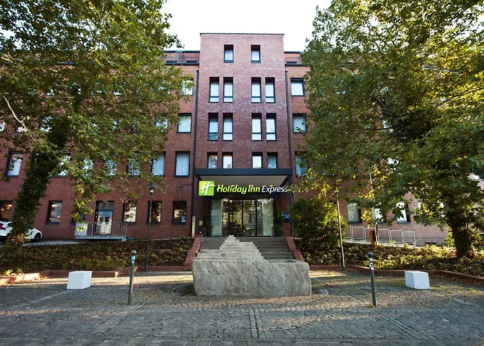 Holiday Inn Express - Saarbruecken By Ihg