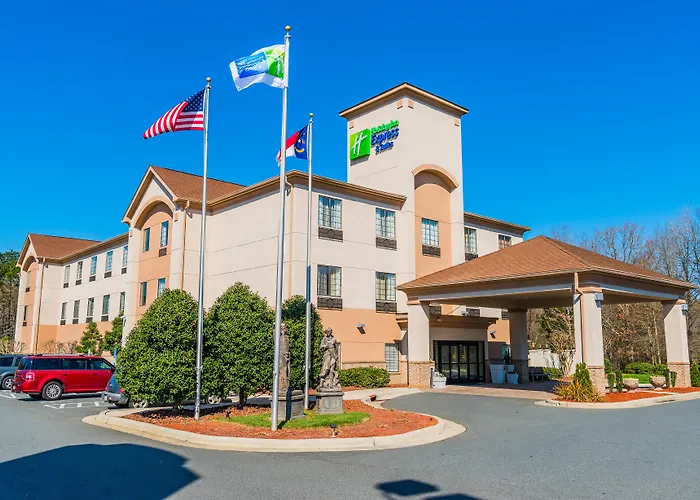 Holiday Inn Express Hotel & Suites Albemarle