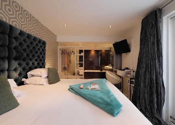 Zest Boutique Hotel By The Living Journey Collection Cape Town