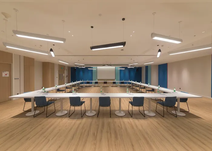 Holiday Inn Express Xiamen Airport Zone By Ihg