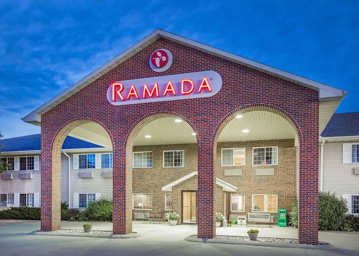 Ramada By Wyndham Spirit Lake/Okoboji