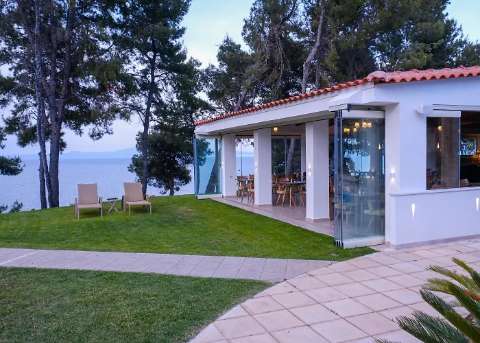 Country Inn Kallithea 