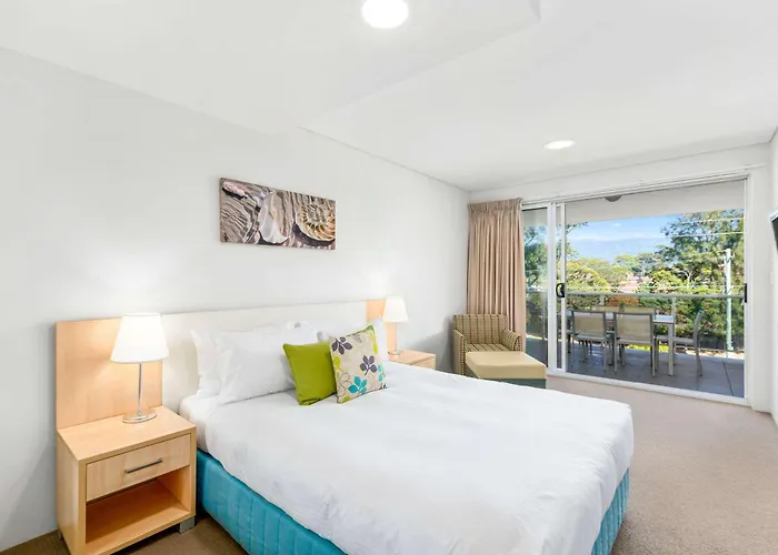 Quality Suites Pioneer Sands Wollongong
