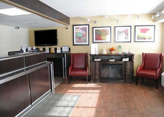 Rodeway Inn Fort Wayne