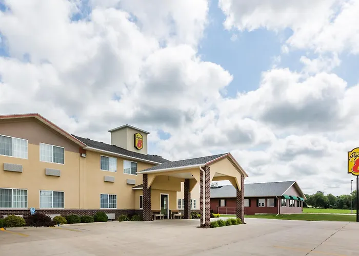 Super 8 By Wyndham Ida Grove Hotel