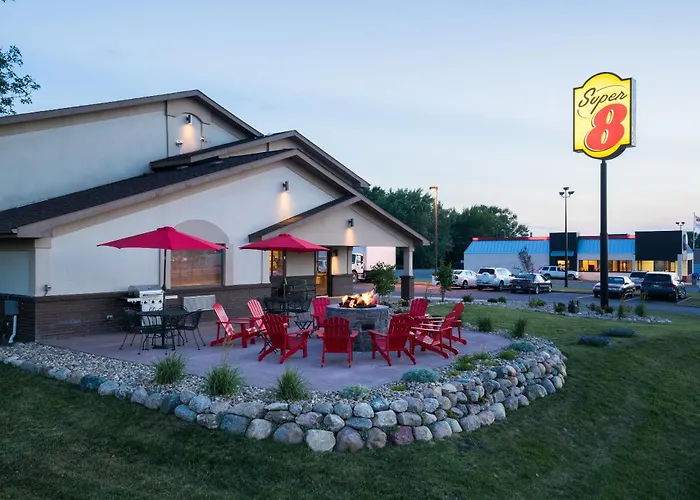 Super 8 By Wyndham Spirit Lake/Okoboji