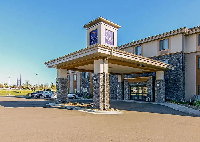 Sleep Inn & Suites West-Near Medical Center Rochester
