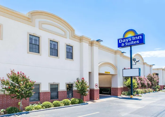 Days Inn & Suites Big Spring