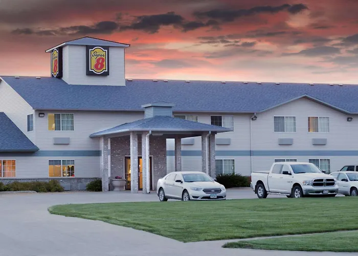 Super 8 By Wyndham Carroll/East Hotel