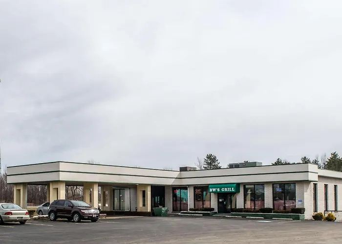 Quality Inn & Suites Fairview - Erie