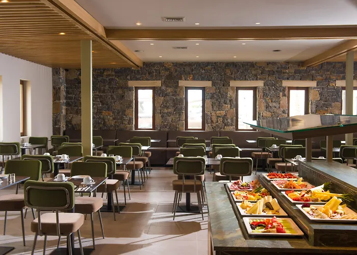 Petousis Hotel & Suites Amoudara 