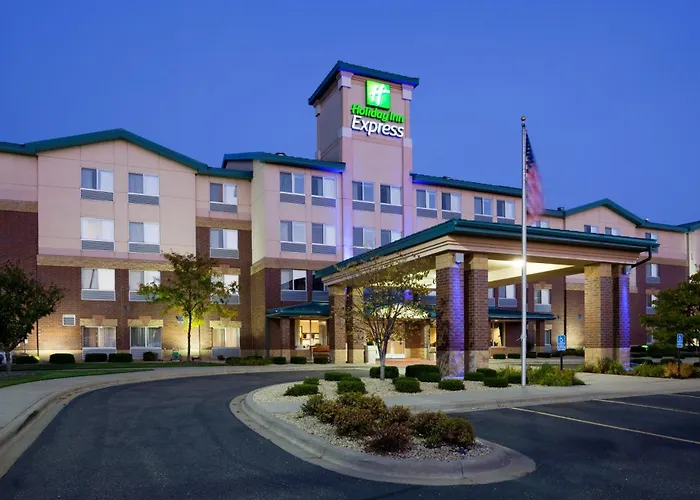 Holiday Inn Express Hotel & Suites-St. Paul By Ihg Vadnais Heights
