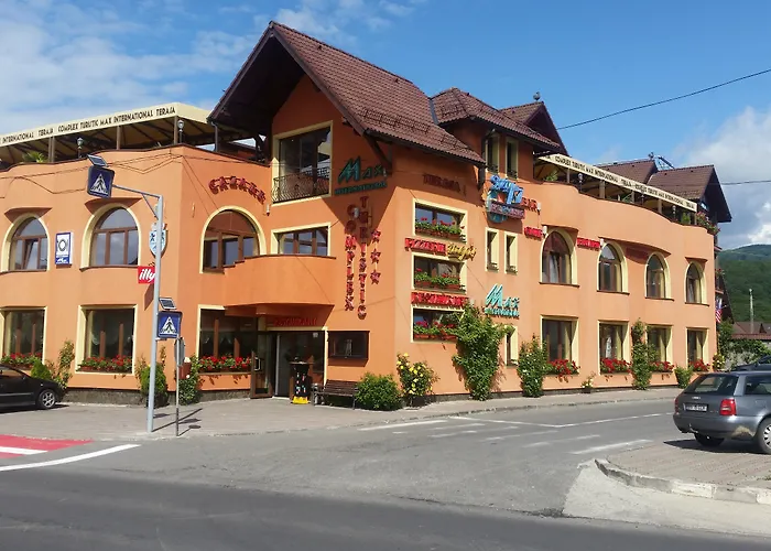 Max International Hotel Râşnov