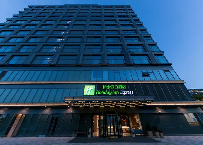 Holiday Inn Express Shanghai Tangzhen By Ihg