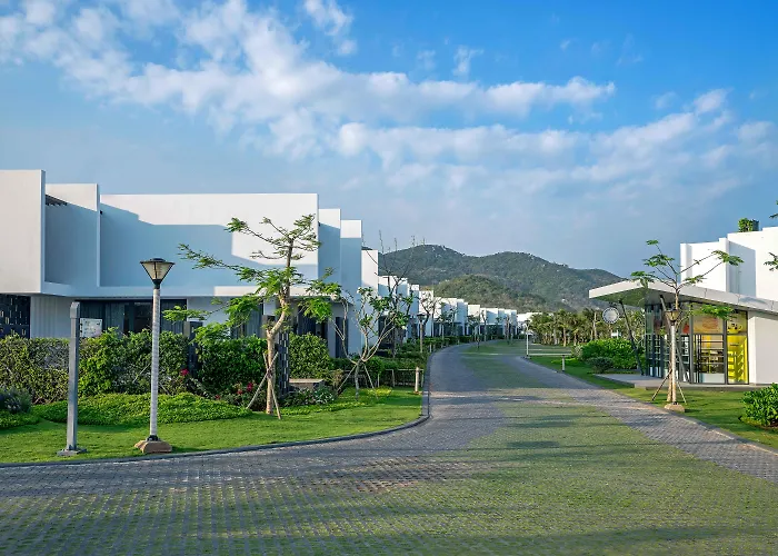 Oceanami Villas & Beach Club - By Managed Sai Gon Thang Long Group Long Hai