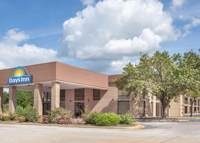 Days Inn By Wyndham Clinton - Laurens I-26