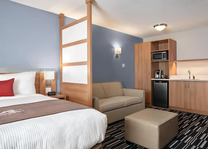 Microtel Inn & Suites By Wyndham Val-D Or Val-d'Or