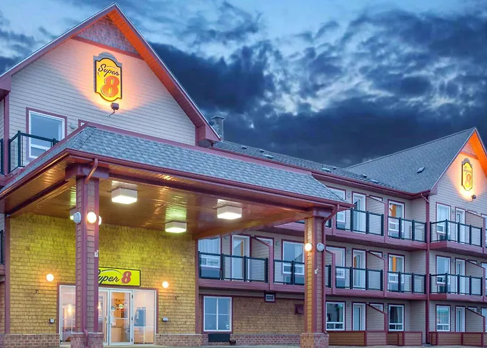 Super 8 By Wyndham Caraquet Hotel