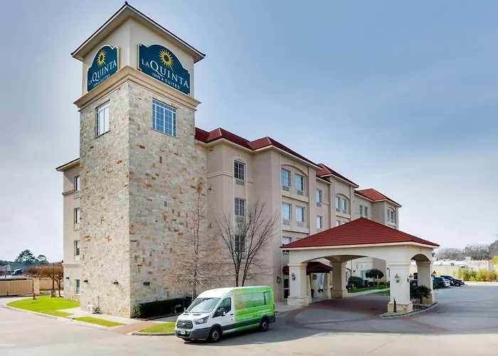 La Quinta By Wyndham Dfw Airport West - Euless Hotel