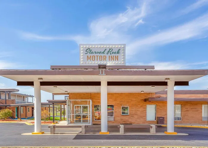Starved Rock Motor Inn Streator