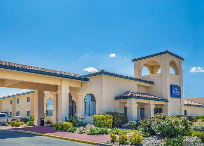 Baymont By Wyndham Tehachapi Hotel
