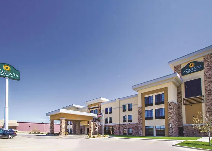La Quinta By Wyndham Pampa Hotel