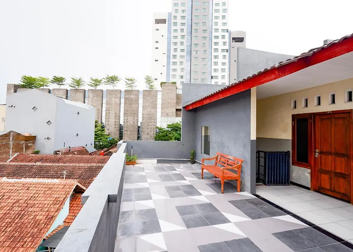 Hotel O Solo Point Guest House Syariah
