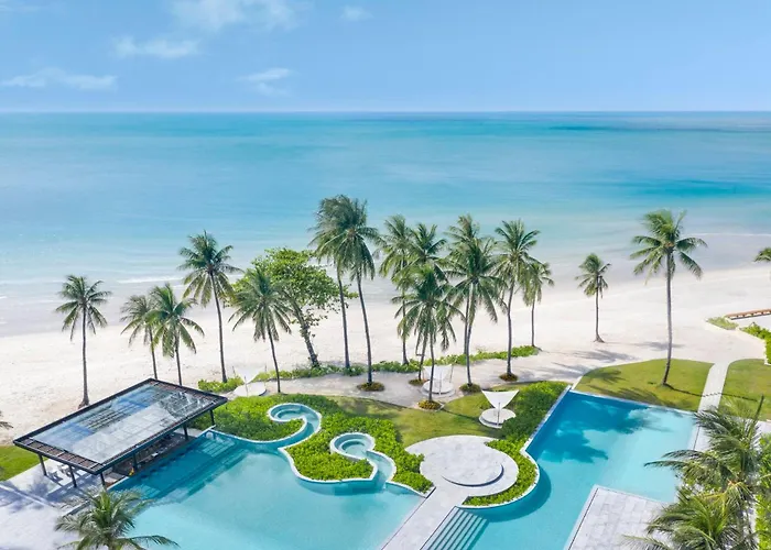 Centara Reserve Samui Chaweng Beach