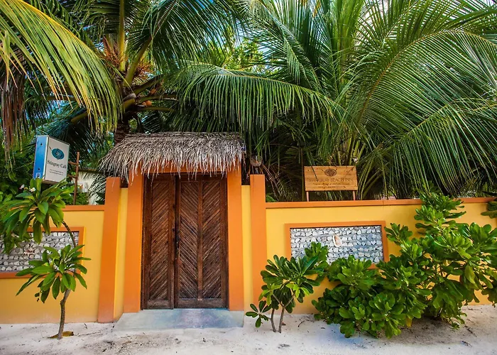 Stingray Beach Inn Maafushi