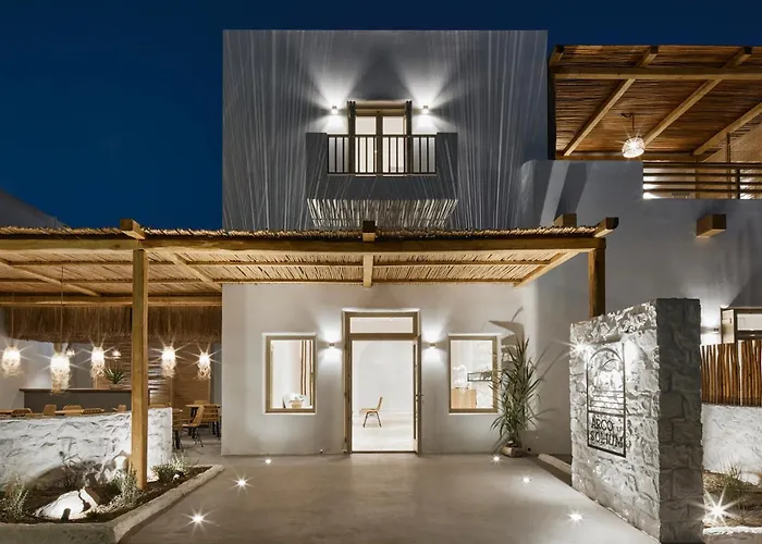 Arco Solium Suites Adamantas