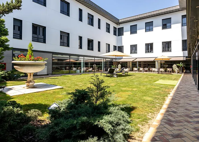 Aparthotel Les Jardins de St Cloud à Saint-Cloud