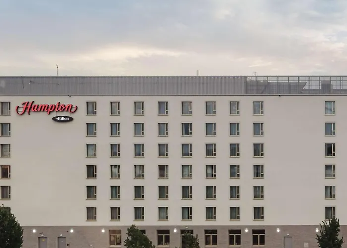 Hotel Hampton By Hilton Constance