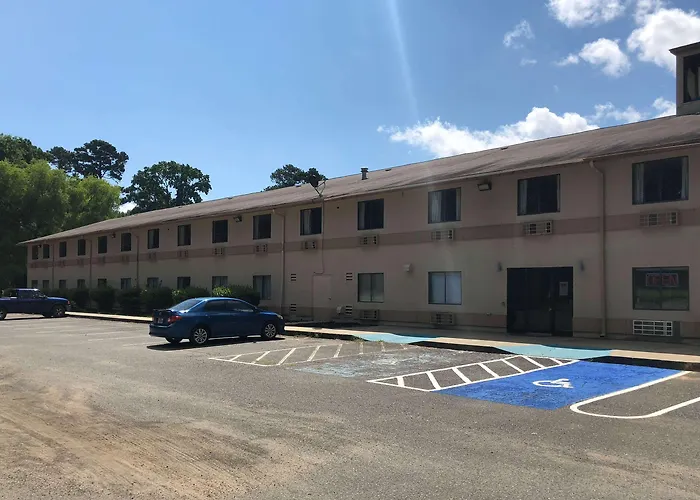 Rodeway Inn & Suites Hemphill