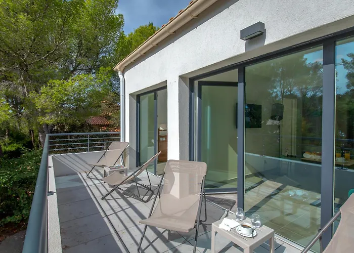 Sowell Hotels La Plage Saint-Raphael 