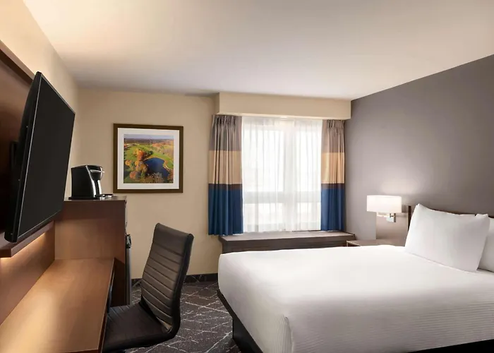Microtel Inn & Suites By Wyndham Aurora